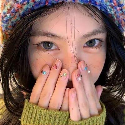 彩鸾春色